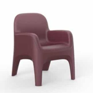 ROTATIONALLY MOLDED PLASTIC CHAIRS